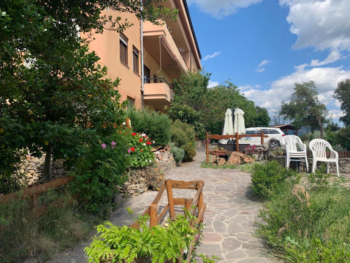 Hotel Miramonti Seulo Turismo Rurale Εξωτερικό φωτογραφία